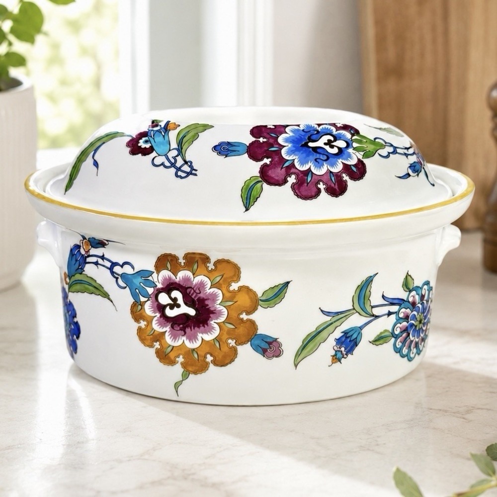 VTG Royal Worcester Palmyra 1.5 Qt Oval Covered Casserole Dish w/Lid Shape 24